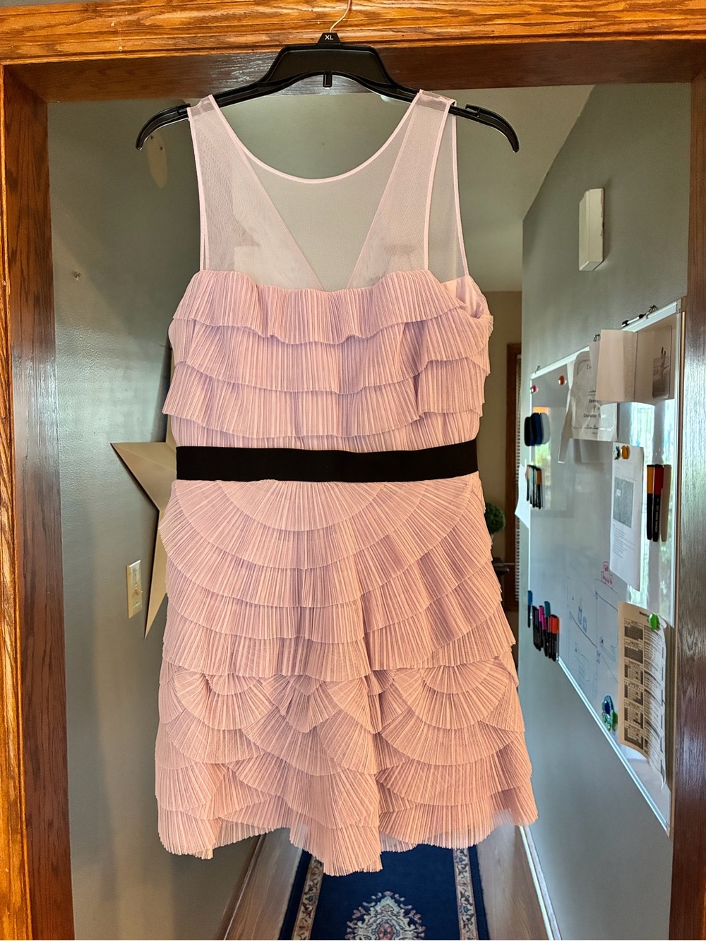 BCBGMAXAZRIA Karyna Layered Ruffle Scalloped